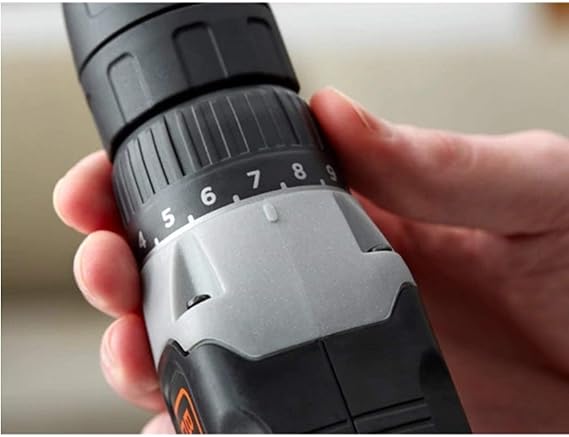 Black+Decker 18V Lithium-Ion Drill Driver with A 1.5Ah Battery