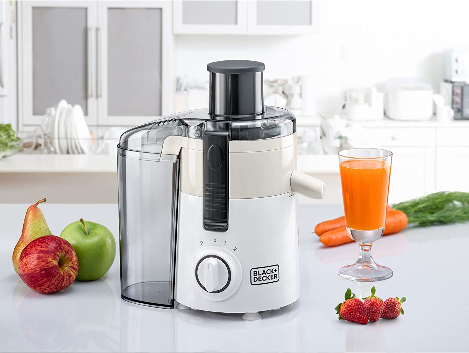 Black+Decker Juicer Extractor with Large Feeding Chute 250W | in Bahrain | Home Appliance | Halabh.com