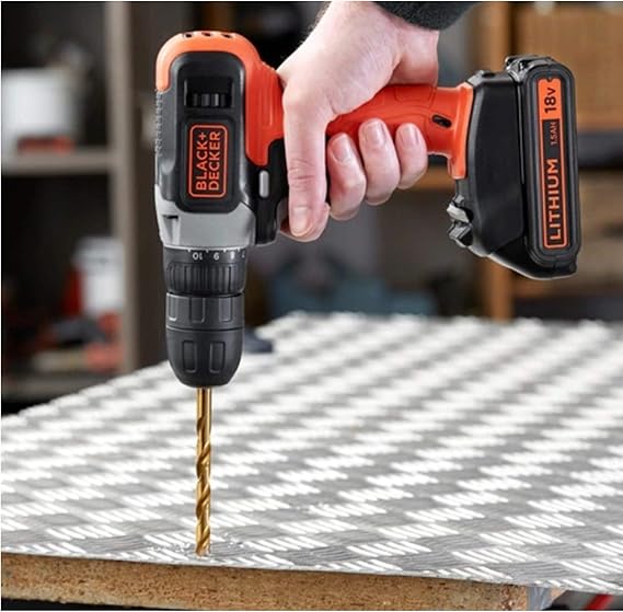 Black+Decker 18V Lithium-Ion Drill Driver with A 1.5Ah Battery