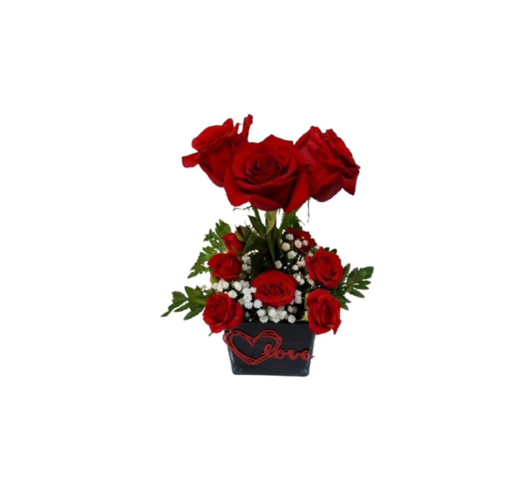 Classic Love Rose Box | Best Love Rose Box in Bahrain | Halabh.com