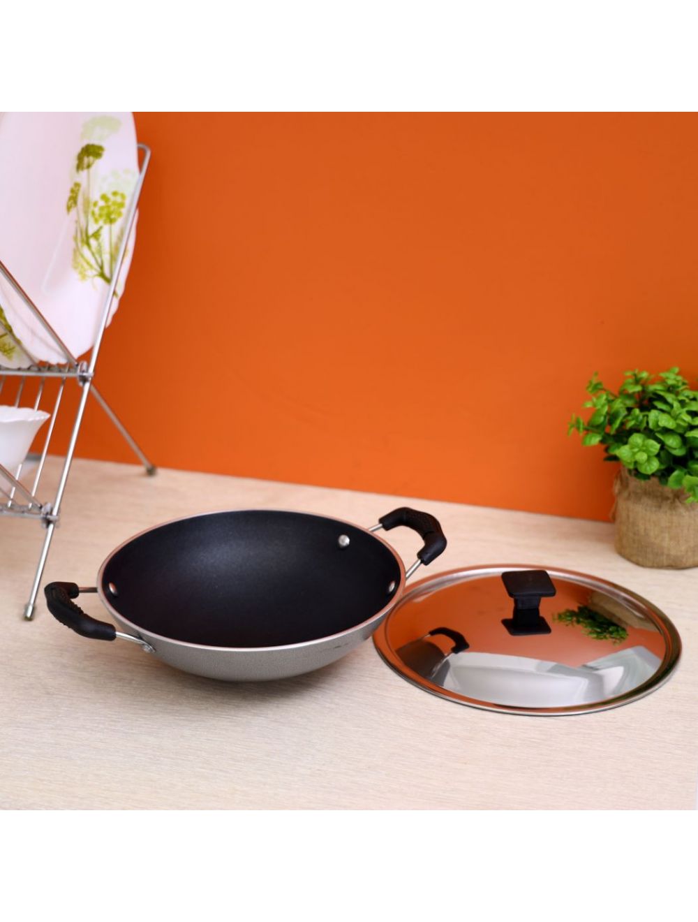 Royalford Appam Pan With Lid 22cm Black