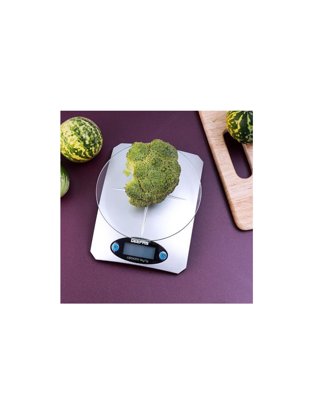 Geepas Digital Kitchen Scale 5Kg Capacity White