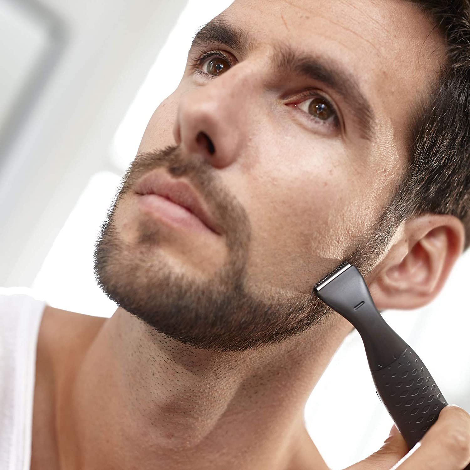Philips Series 1000 Beard Styling Trimmer in Bahrain - Halabh