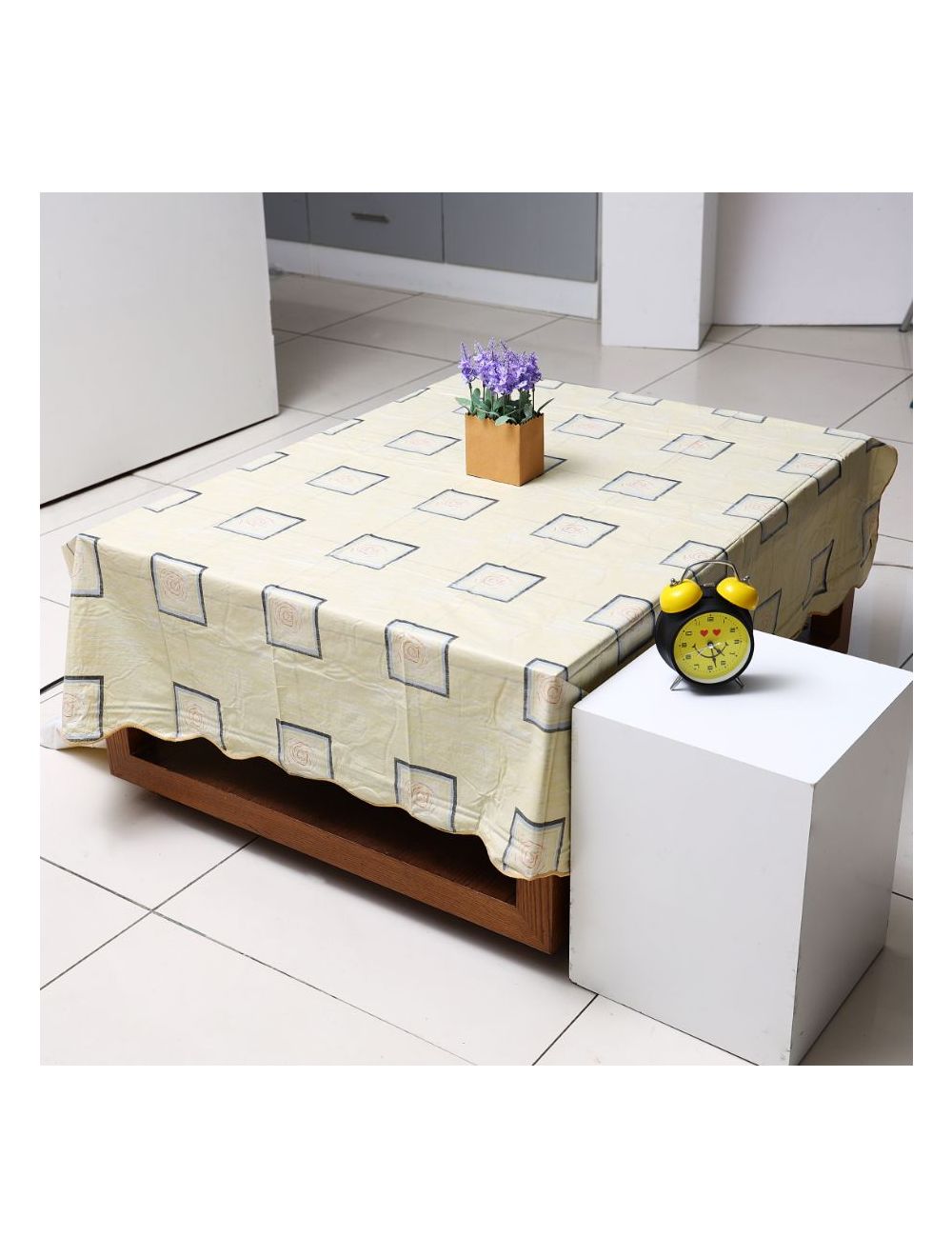 Royalford Oblong Table Cloth 54x72 Cm Multicolor