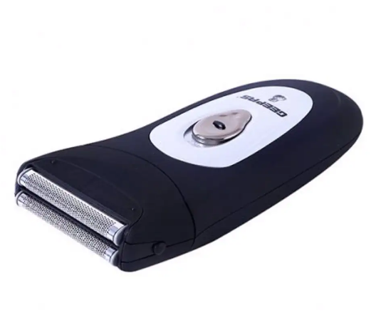 Geepas Rechargeable Men''s Shaver With Titanium Mesh