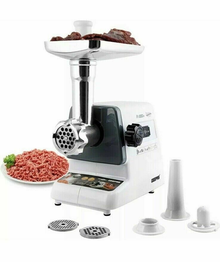 Geepas Meat Grinder Stainless Steel Size Plates 1kg Capacity 2000W