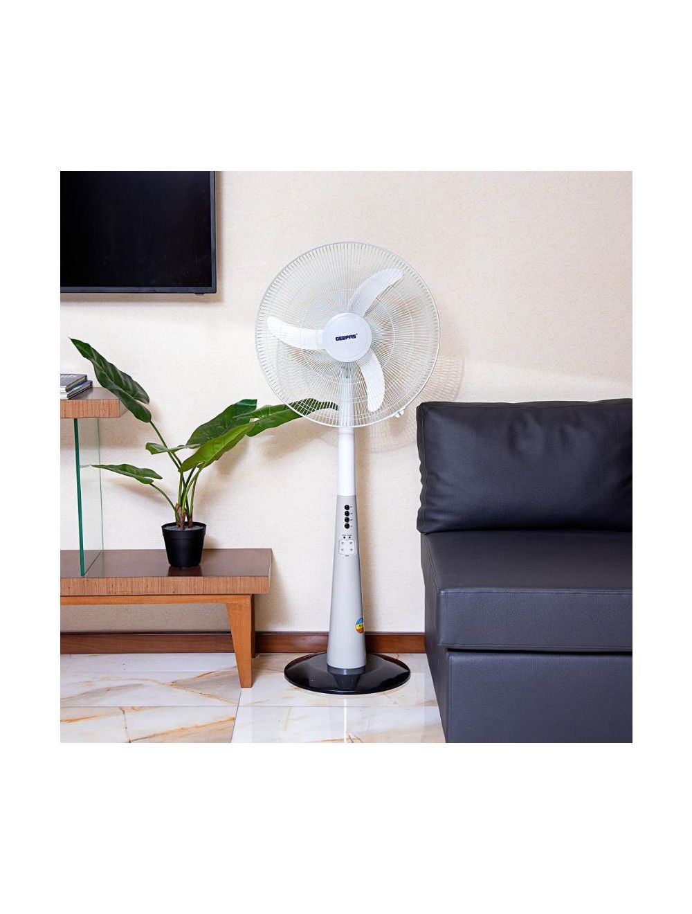 Geepas Rechargeable Oscillating Fan With Led Lights in Bahrain | Halabh.com