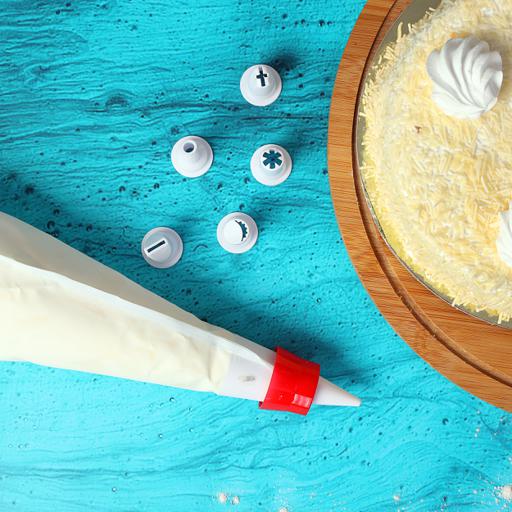 Royalford RF1661-IB6 5 Nozzle Set with Icing Bag Made of PVC Material