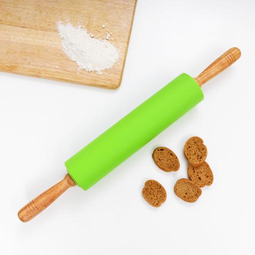 RoyalFord Rolling Pin Silicon Cover Wooden Handle