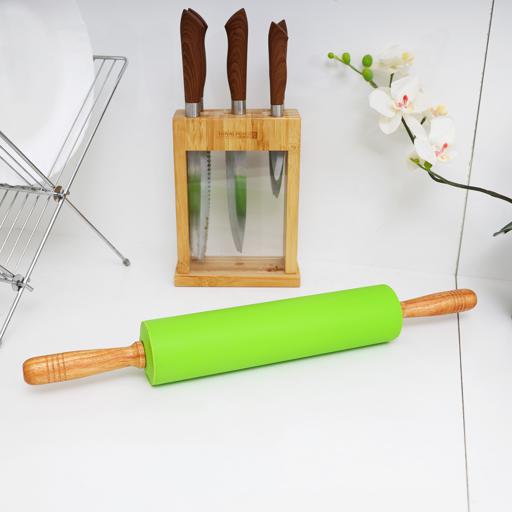 RoyalFord Rolling Pin Silicon Cover Wooden Handle