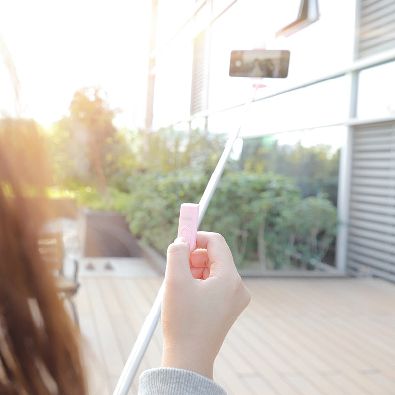 Hoco Selfie Stick Magnificent wireless Monopod Remote Control Pink