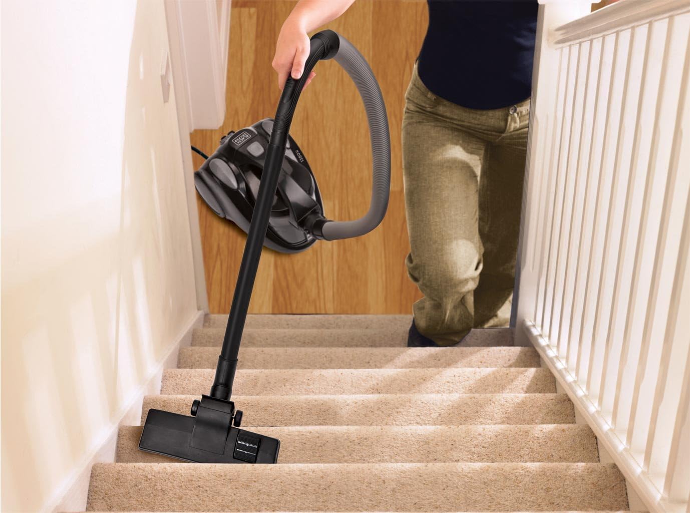 Black & Decker Bag less Vacuum Cleaner - VM1450