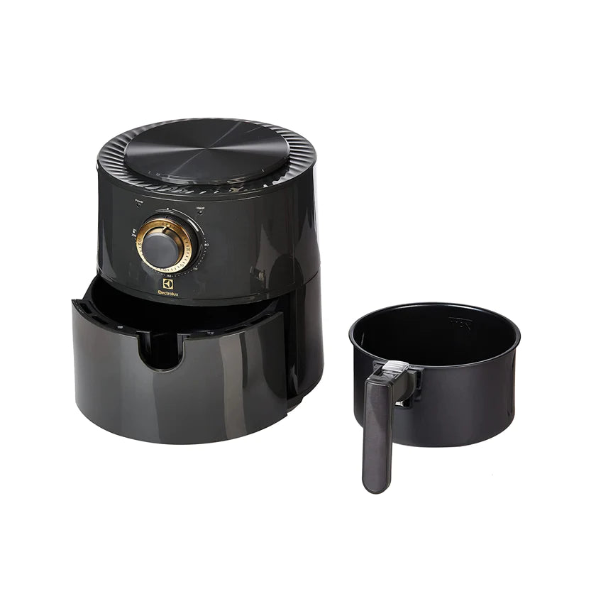 Electrolux Ultimate Taste Air Fryer | Color Black | Capacity 3L | Best Kitchen Appliances in Bahrain | Halabh