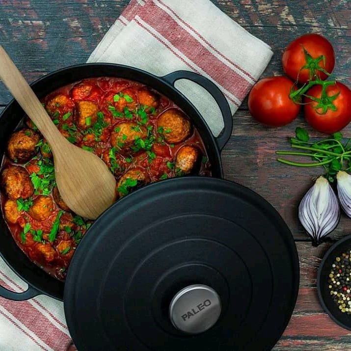 Paleo Casserole Cast Iron Pan | Capacity 5.5L | Color Black | Best Kitchen Accessories in Bahrain | Halabh
