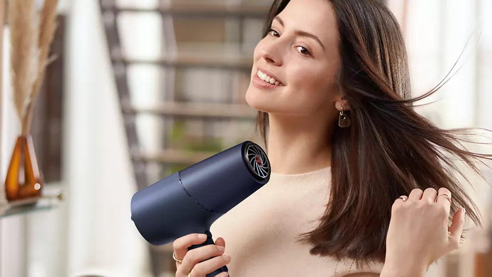 Philips 5000 Series Hair Dryer | Color Black | Best Personal Care Accessories in Bahrain | Halabh