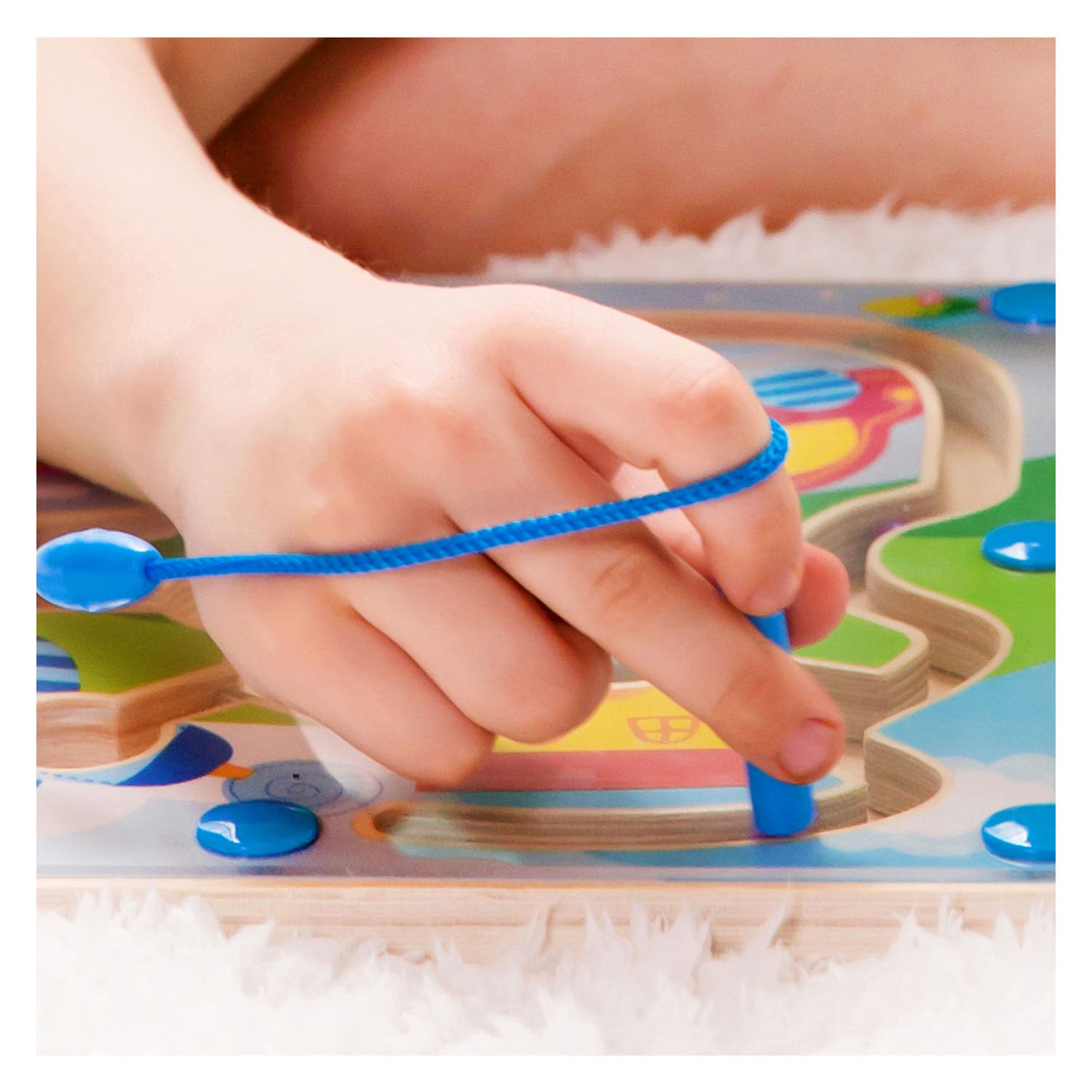 Classic World Wooden Magnetic Game City
