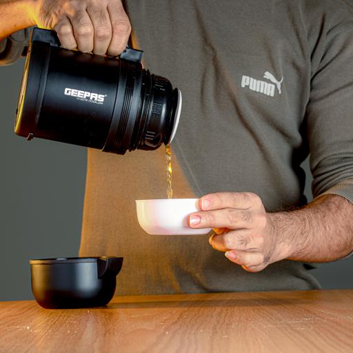 Shop Geepas Vacuum Flask  0.6L Stainless Steel | Best Flask | Halabh