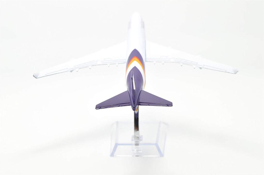 1:400 16cm Boeing B747-400 Thai Airlines Metal Airplane Model Plane Toy