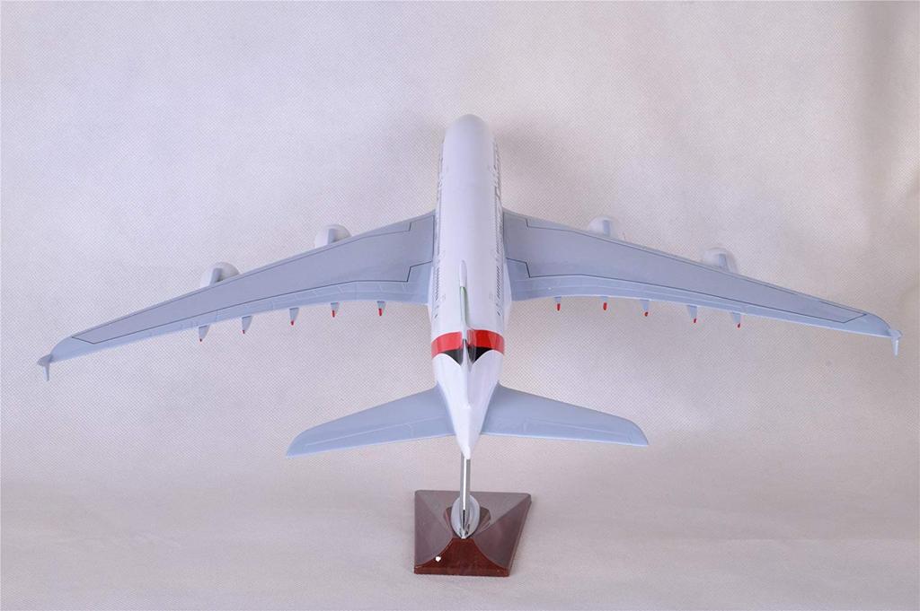 47CM Air Bus A380 Emirates Resin Airplane Model Plane Toy Plane Model
