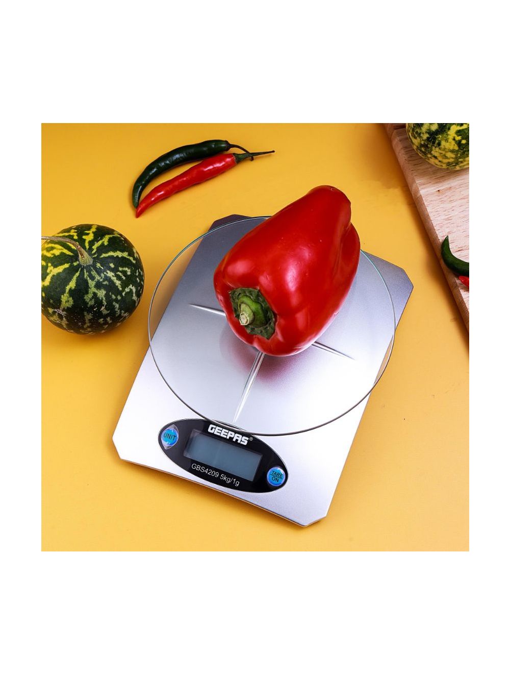 Geepas Digital Kitchen Scale 5Kg Capacity White