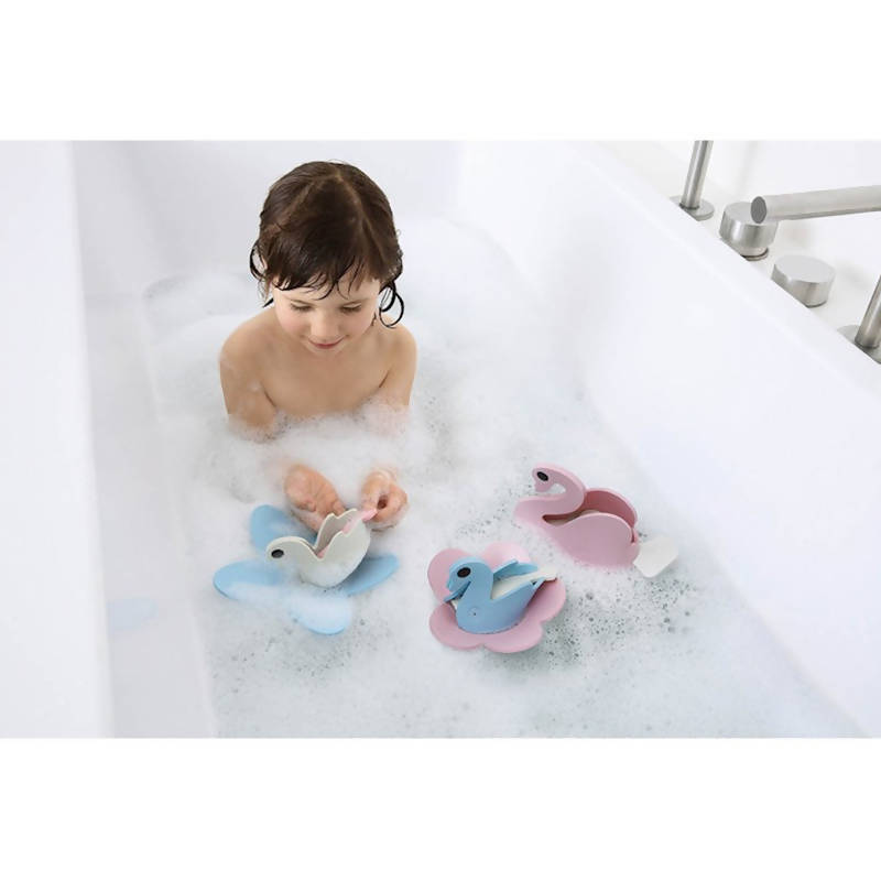 Quut Quutopia Swan Lake Bath Set Bathtime Stories 3D